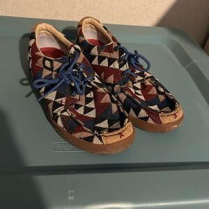 Twisted X women’s shoes